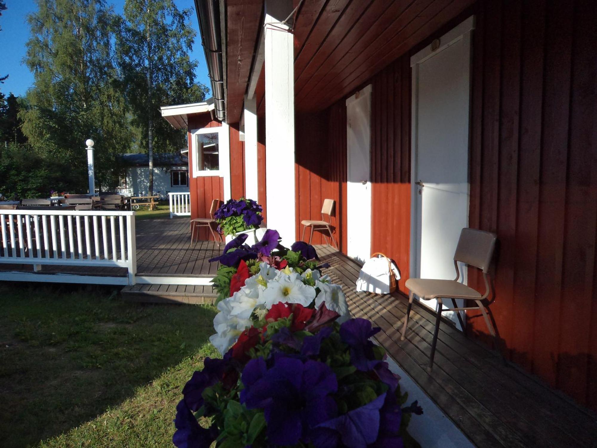 Soederhagen Camping Och Gaesthem Экерё Экстерьер фото